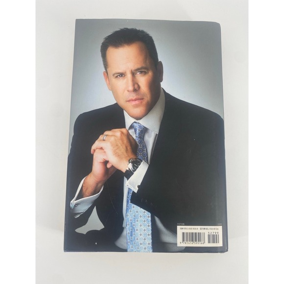 Hardcover Book // Vince Flynn // Pursuit of Honor (Mitch Rapp,‎ No. 10) // Used - Picture 5 of 6